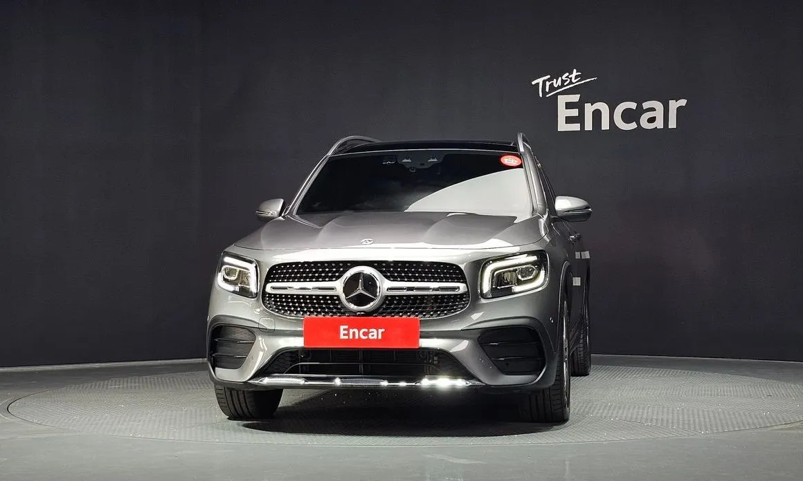 Mercedes-Benz GLB-Class — фото 9