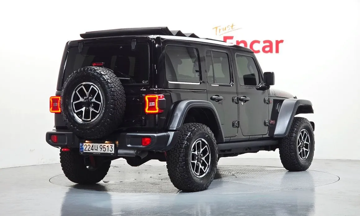 Jeep Wrangler — фото 3