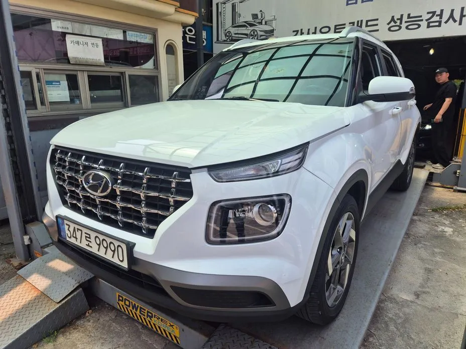 Hyundai Venue 2021 из KR, фото 4