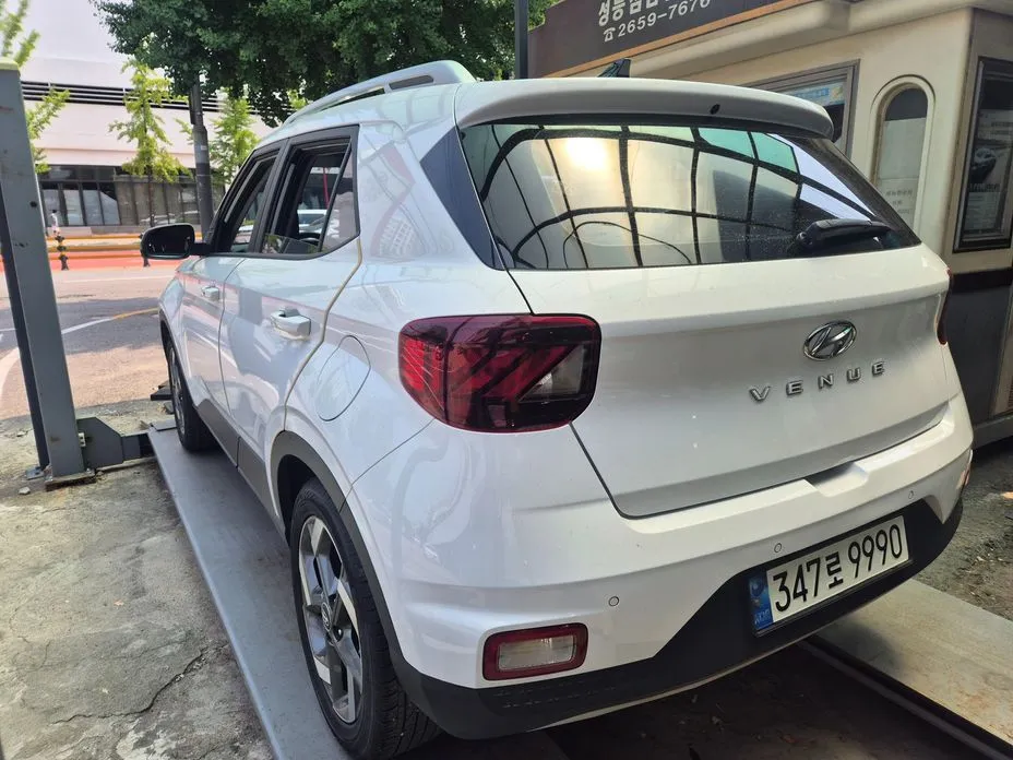 Hyundai Venue 2021 из KR, фото 2
