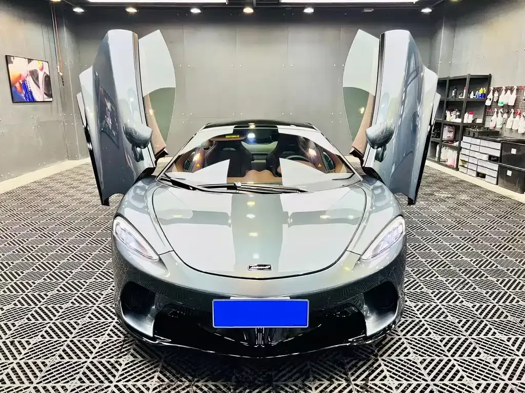 McLaren GT — фото 4