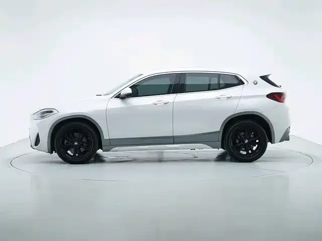 BMW X2 — фото 6
