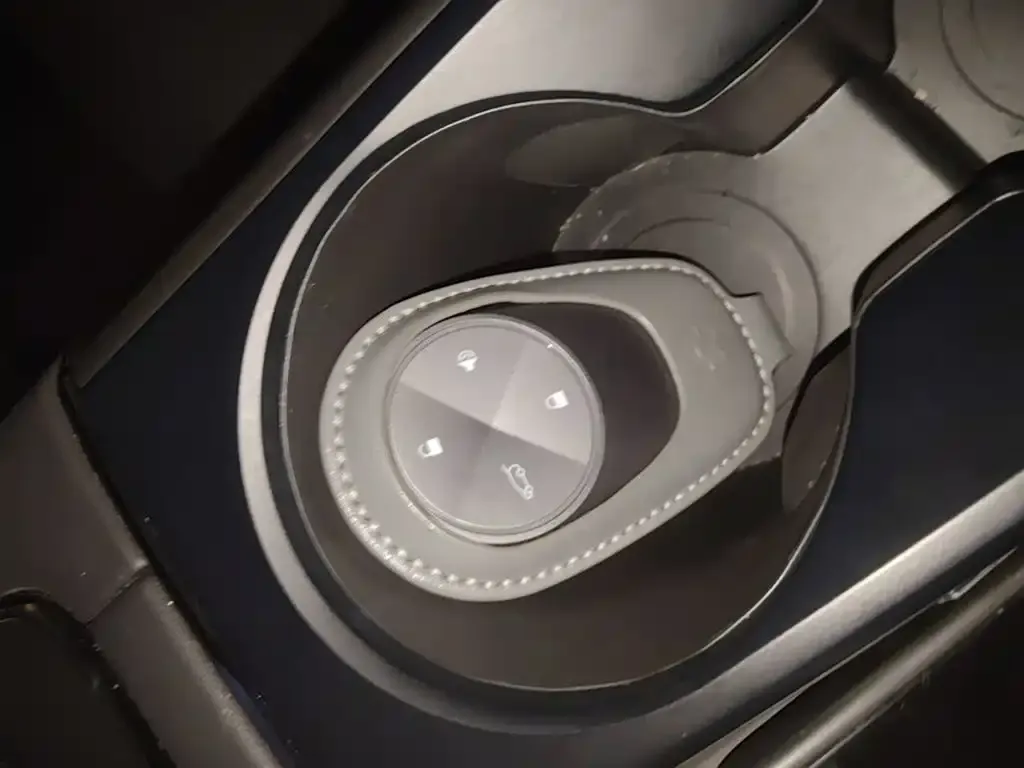 NIO EC6 — фото 3