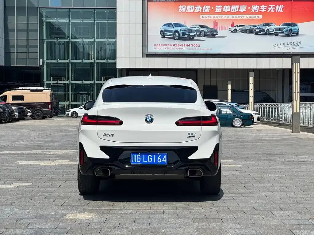 BMW X4 — фото 10