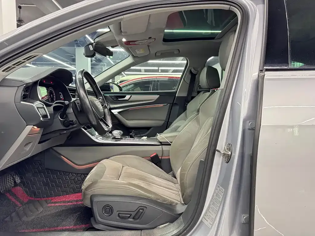 Audi A6 (Import) 2022 из CN, фото 2
