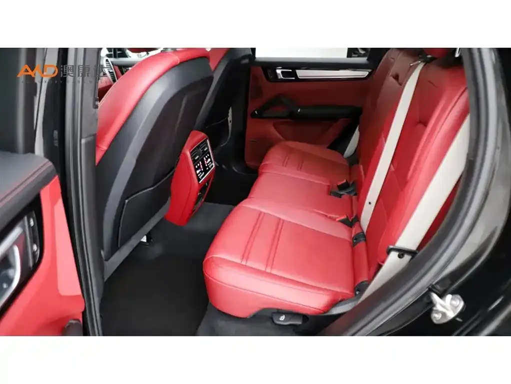 Porsche Cayenne Hybrid — фото 10
