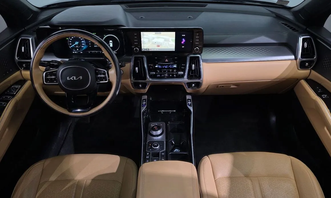 Kia Sorento — фото 9