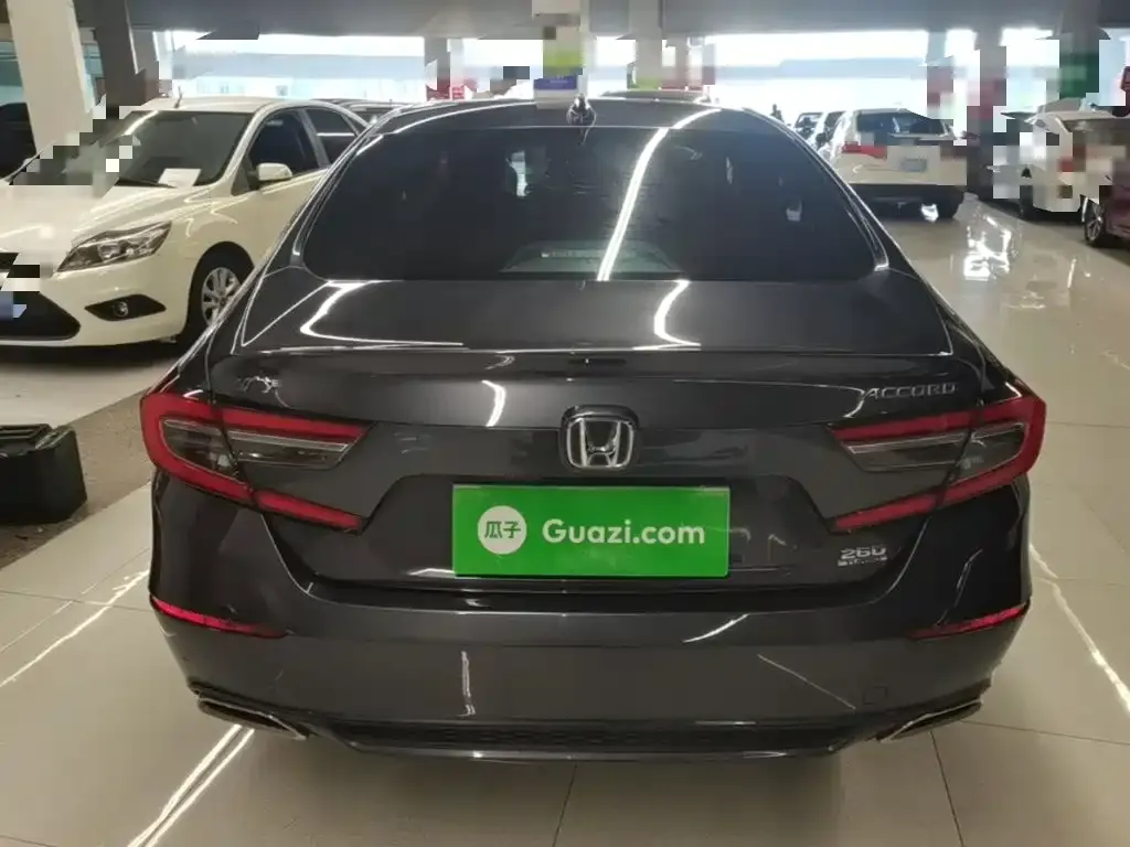 Honda Accord — фото 3