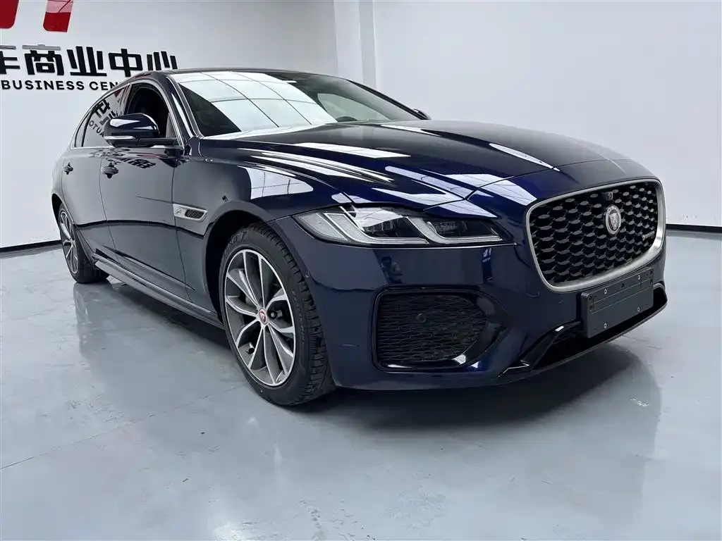 Jaguar XFL — фото 4