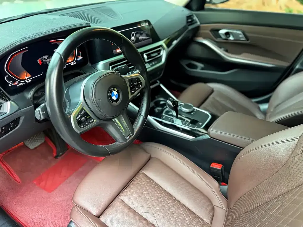 BMW 3 Series 2022 из CN, фото 4