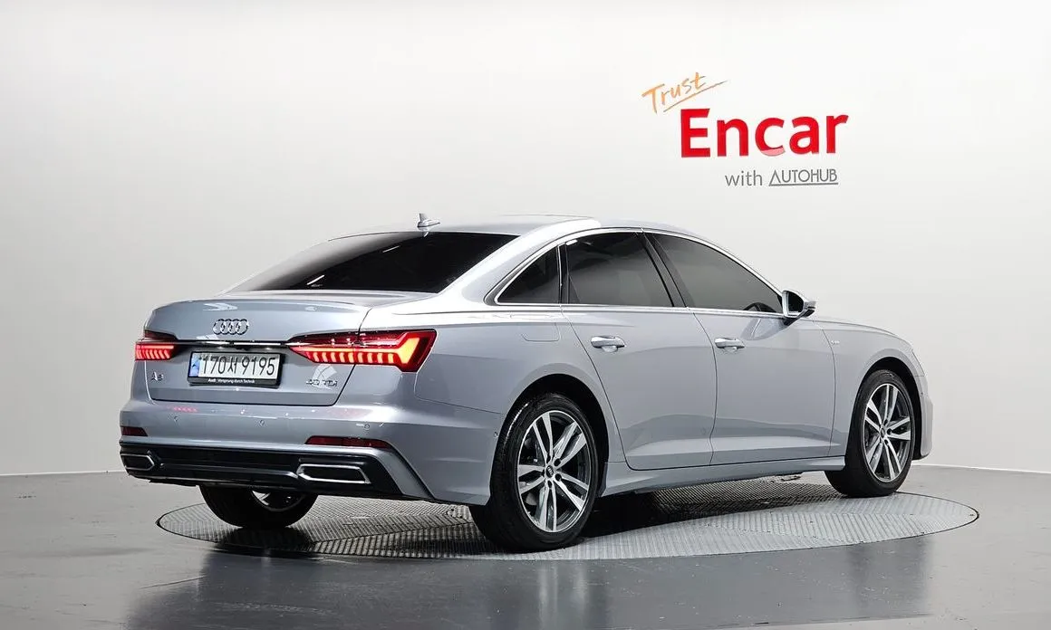 Audi A6 — фото 8