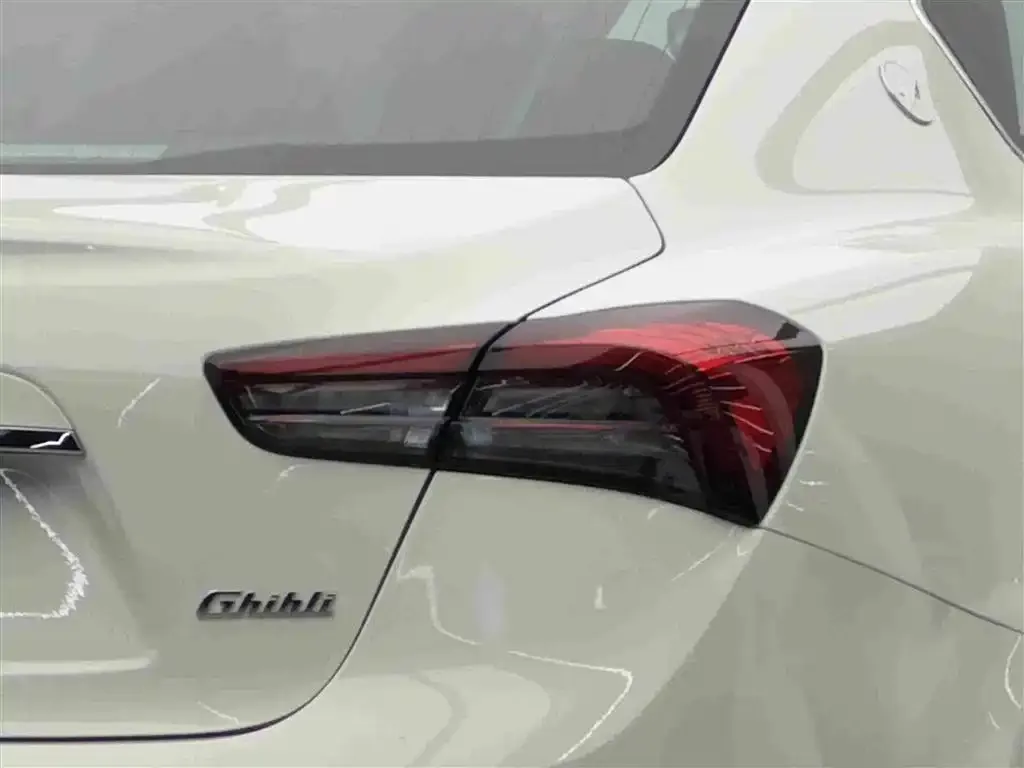 Maserati Ghibli — фото 3