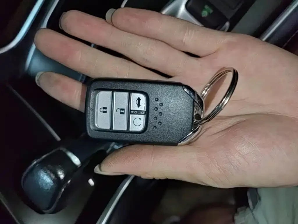 Honda Accord — фото 3