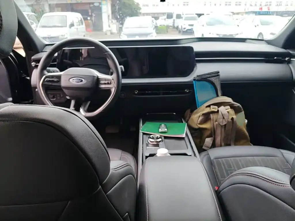 Ford Mondeo 2024 из CN, фото 2