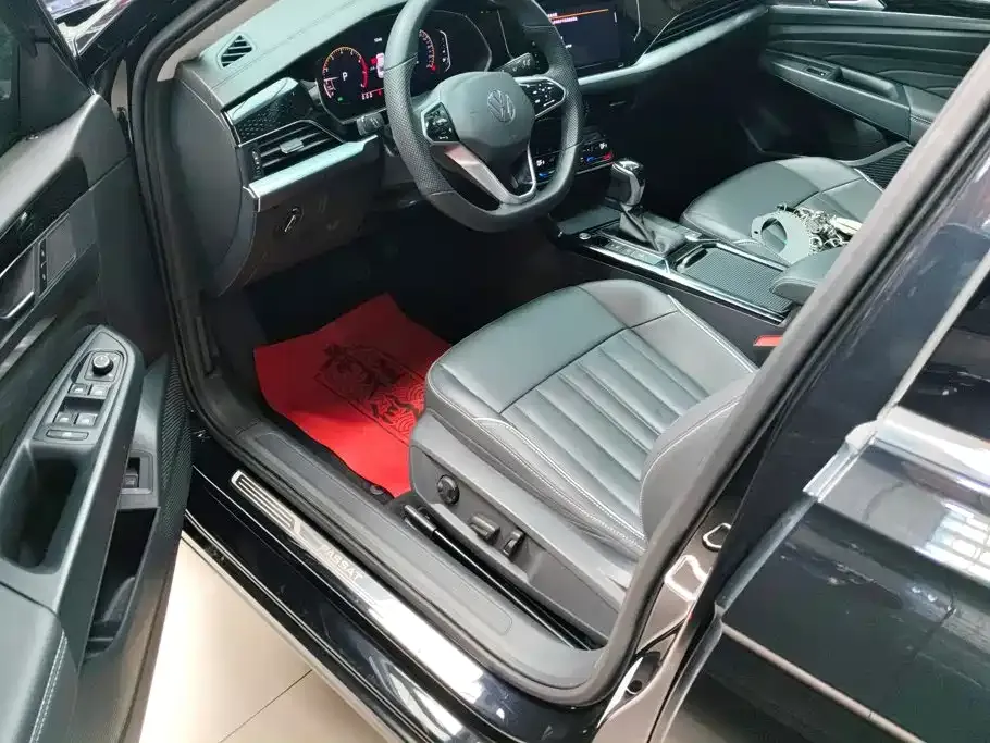 Volkswagen Passat — фото 7