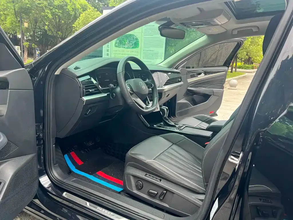 Volkswagen Passat — фото 8