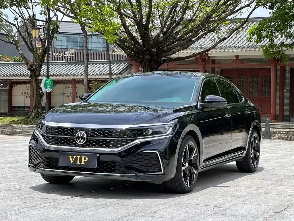 Volkswagen Passat — фото 9