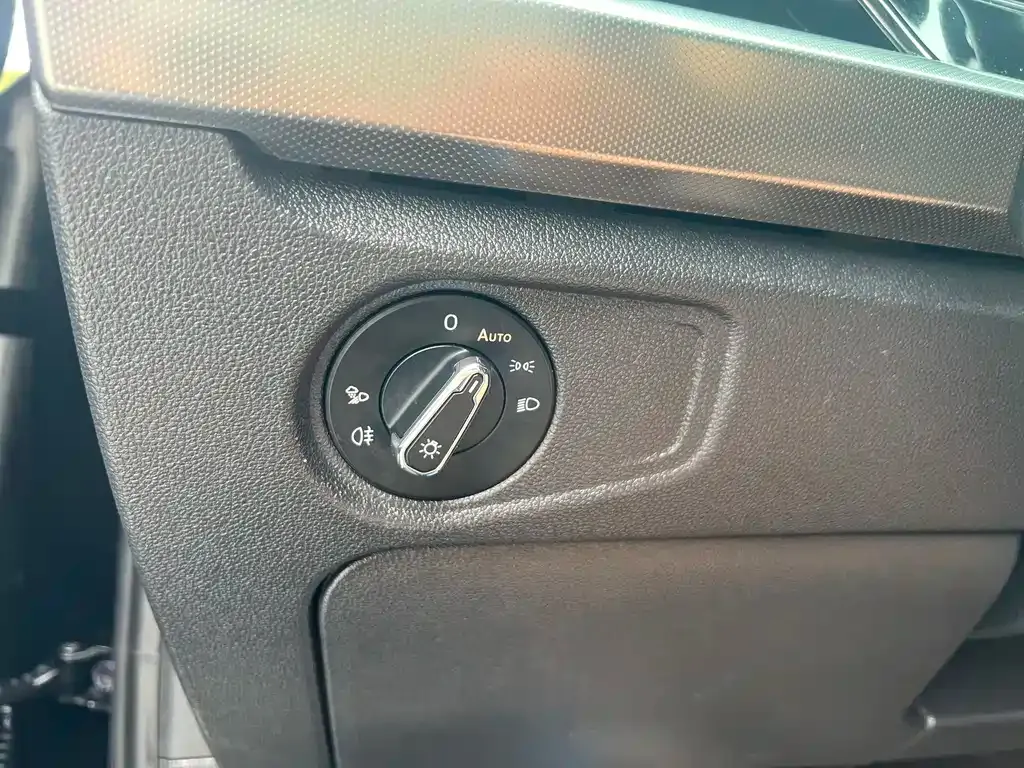 Volkswagen Passat — фото 7
