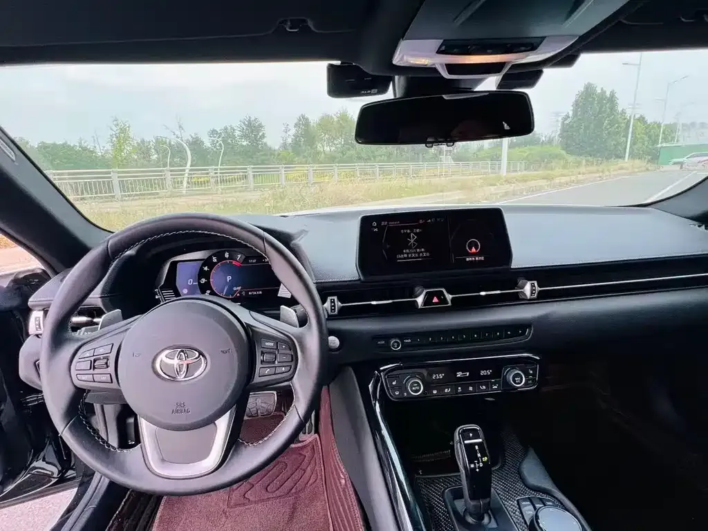Toyota Supra — фото 3