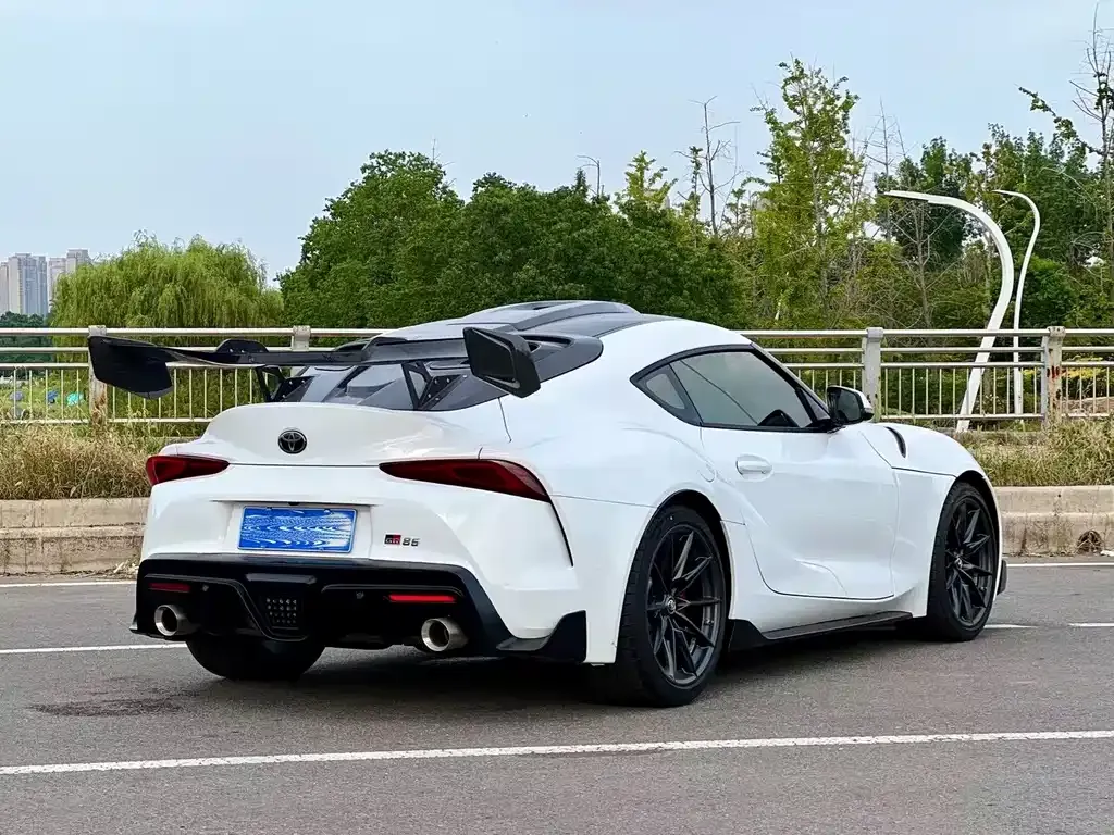 Toyota Supra — фото 4
