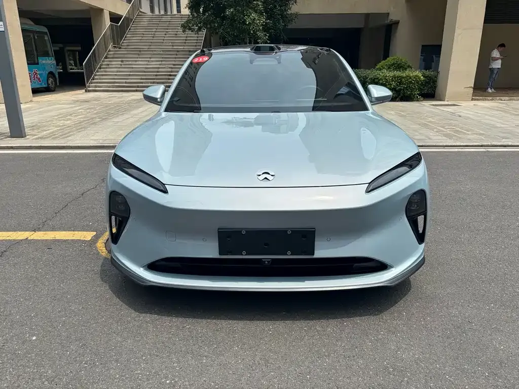 NIO ET5T 2024 из CN, фото 10