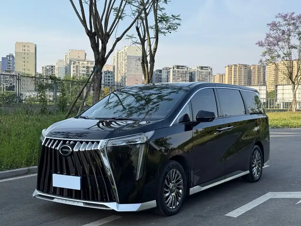 GAC Motor Trumpchi M8 — фото 1