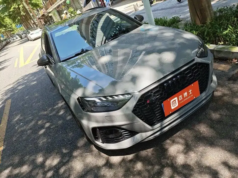 Audi RS 4 — фото 10