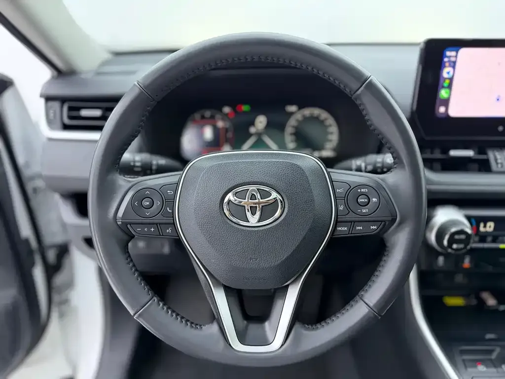 Toyota RAV4 2024 из CN, фото 10