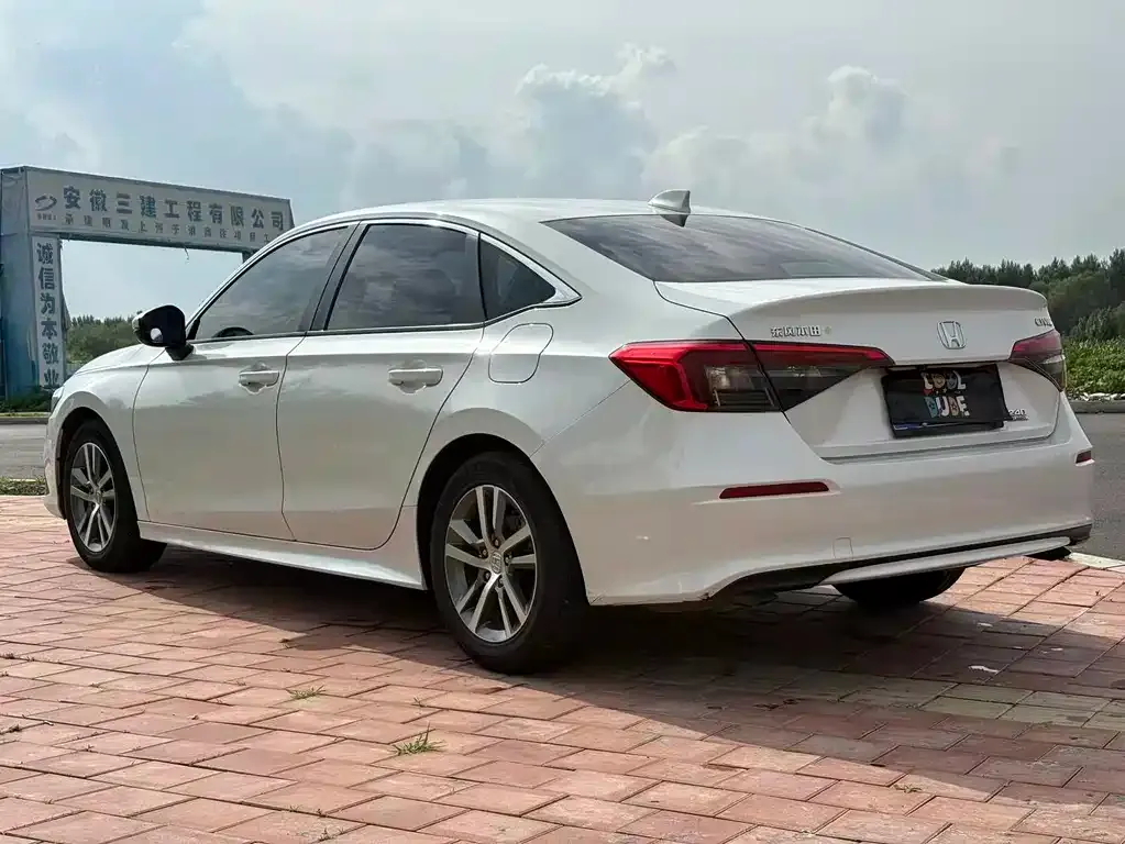 Honda Civic — фото 4