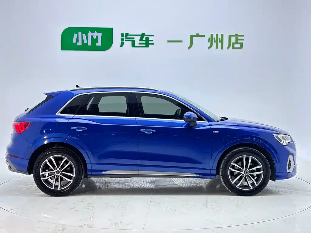 Audi Q3 — фото 8