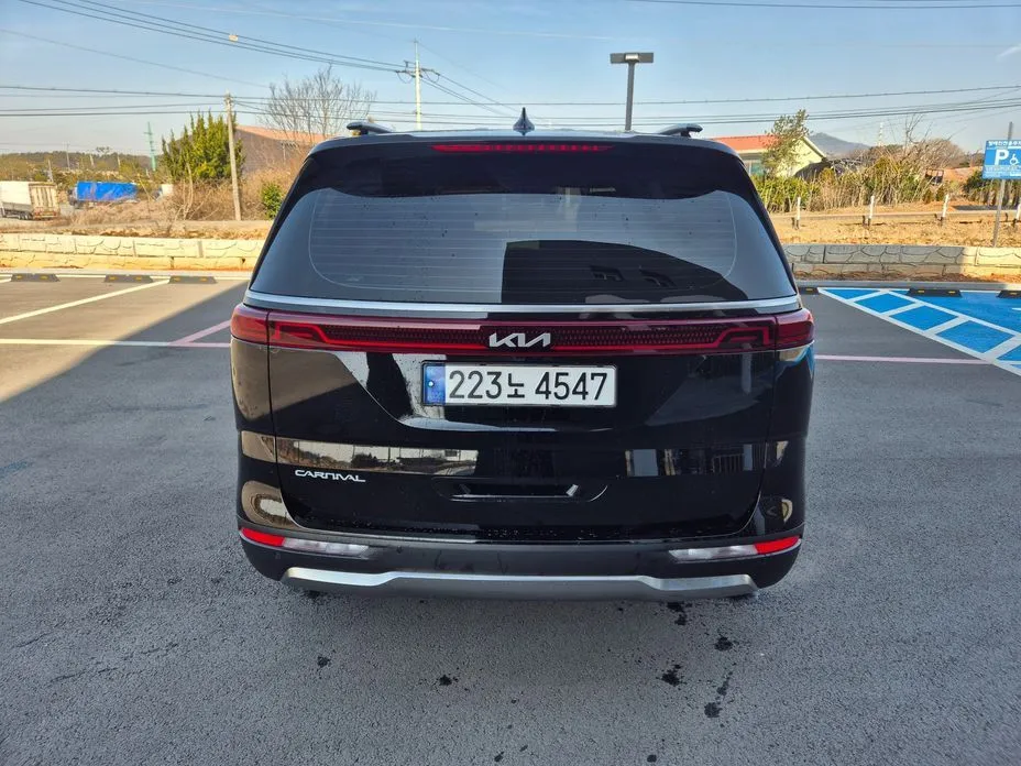 Kia Carnival — фото 2
