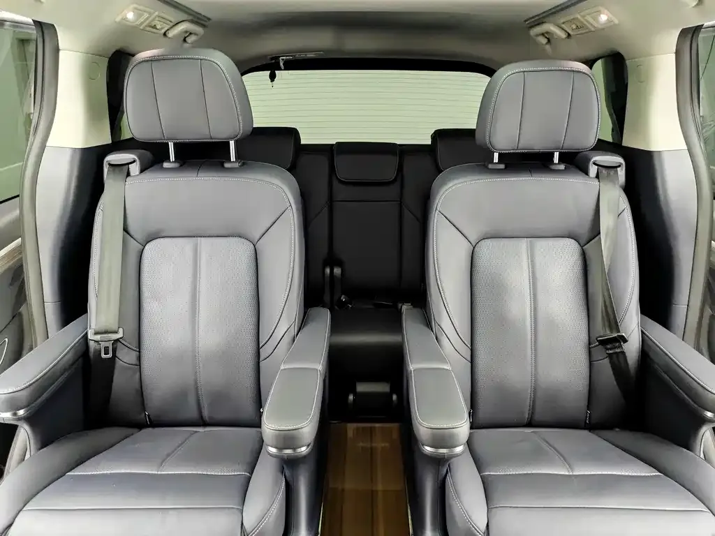 GAC Motor Trumpchi M8 — фото 8
