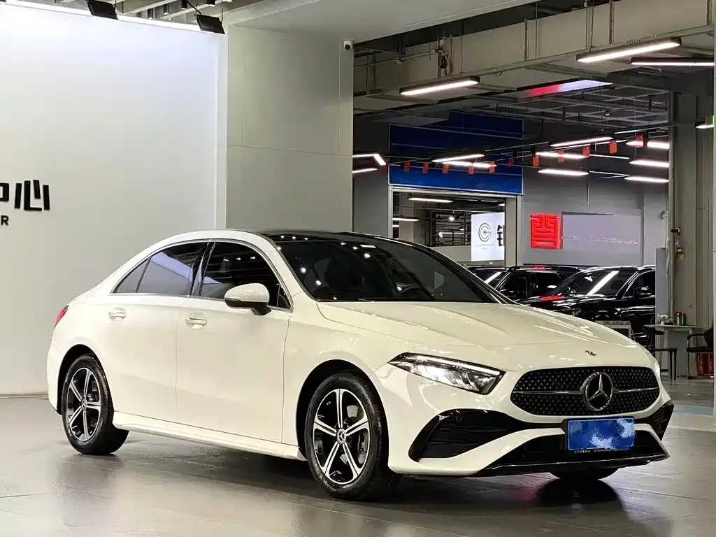 Mercedes-Benz A-Class — фото 3