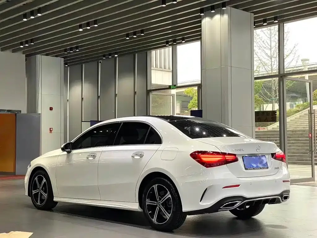 Mercedes-Benz A-Class — фото 4