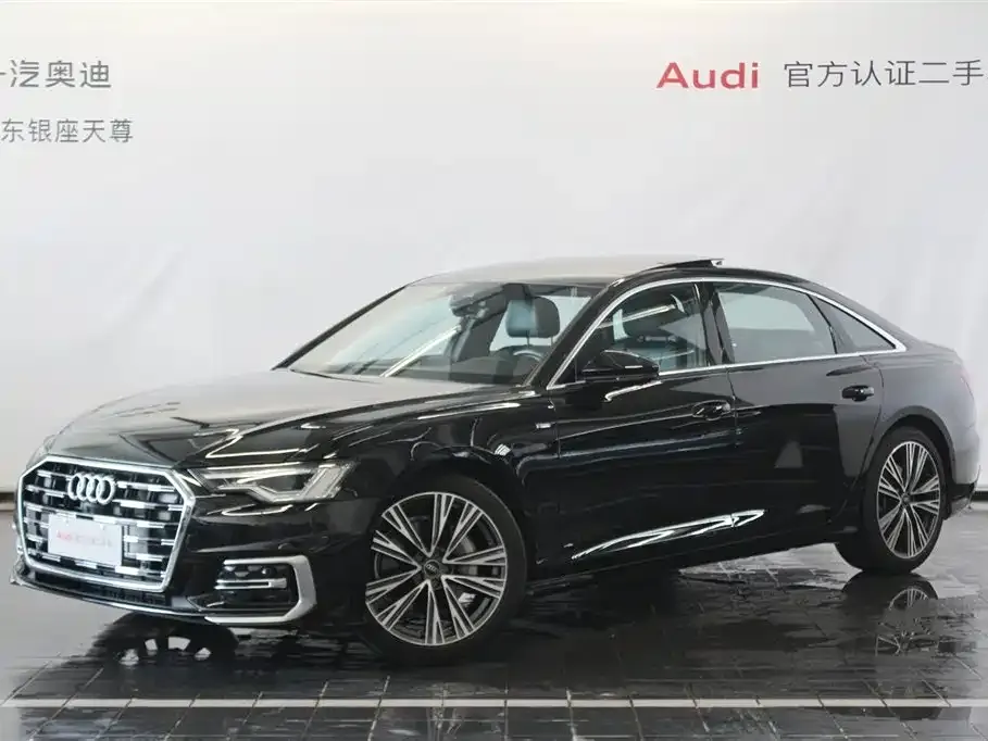 Audi A6L — фото 1