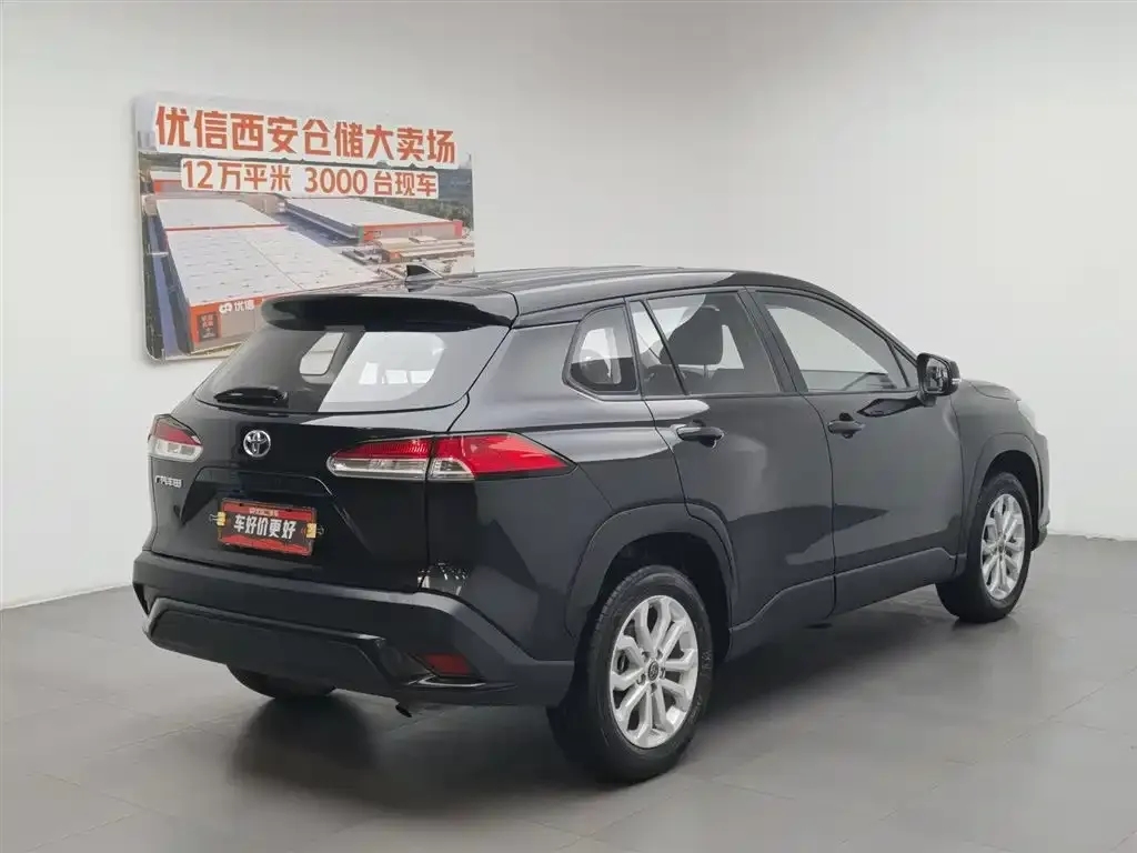 Toyota Frontlander 2023 из CN, фото 6