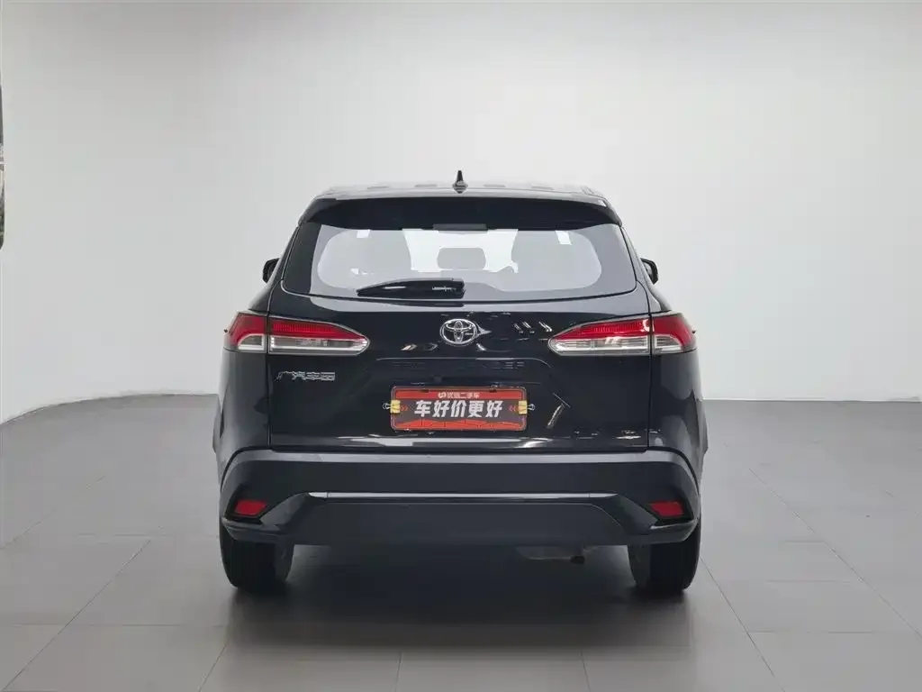 Toyota Frontlander 2023 из CN, фото 3