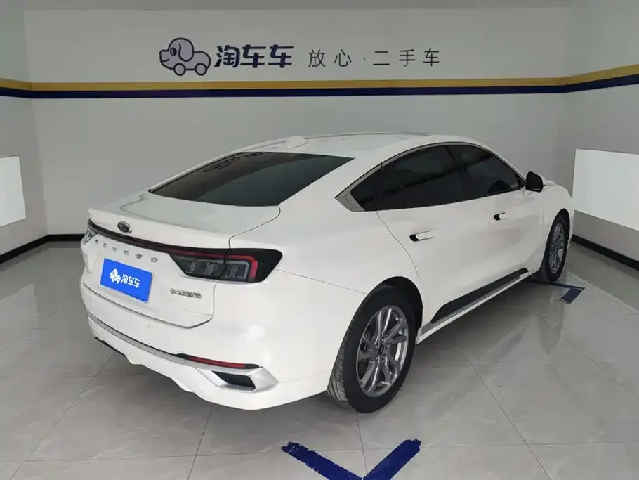Ford Mondeo 2024 из CN, фото 3