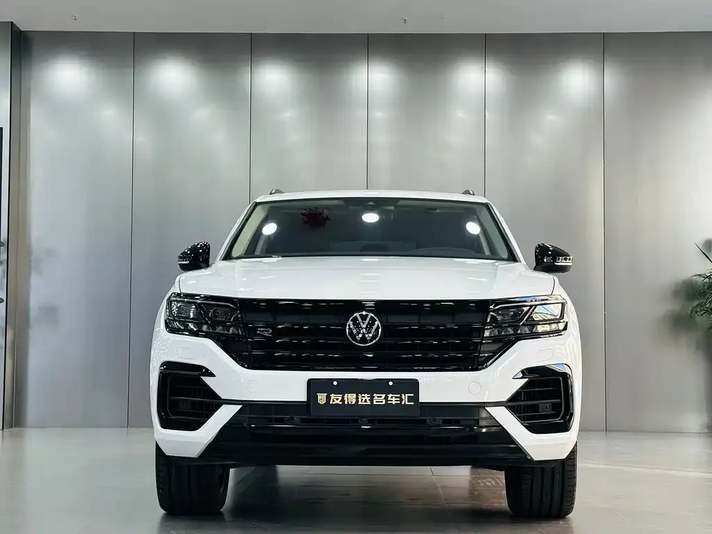 Volkswagen Touareg — фото 3