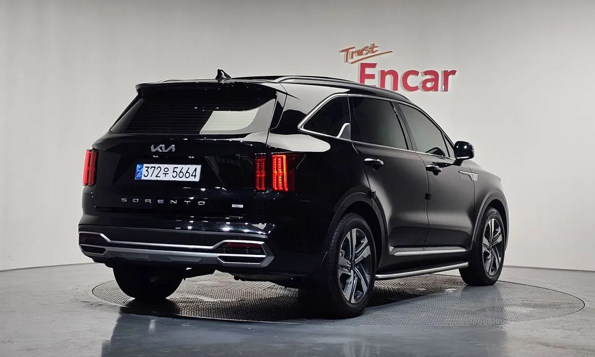 Kia Sorento — фото 6