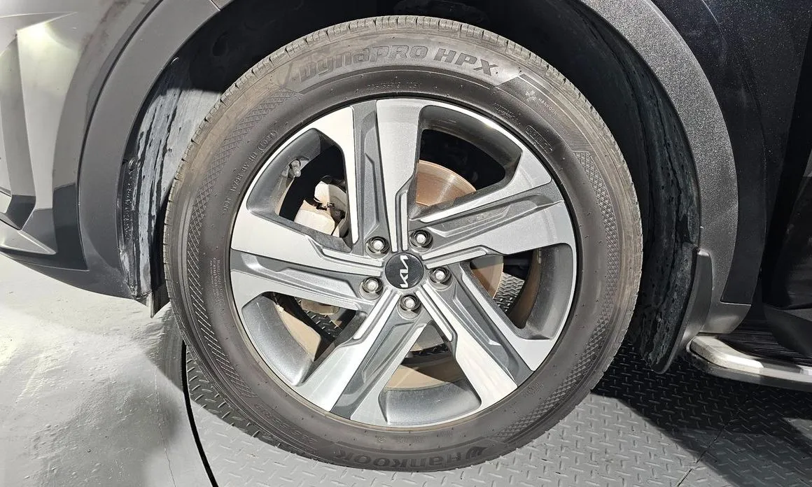Kia Sorento — фото 3