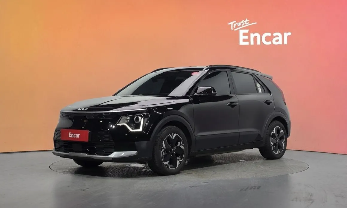 Kia Niro — фото 1