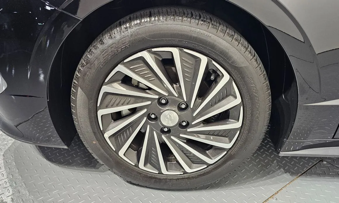 Hyundai Sonata 2023 из KR, фото 8