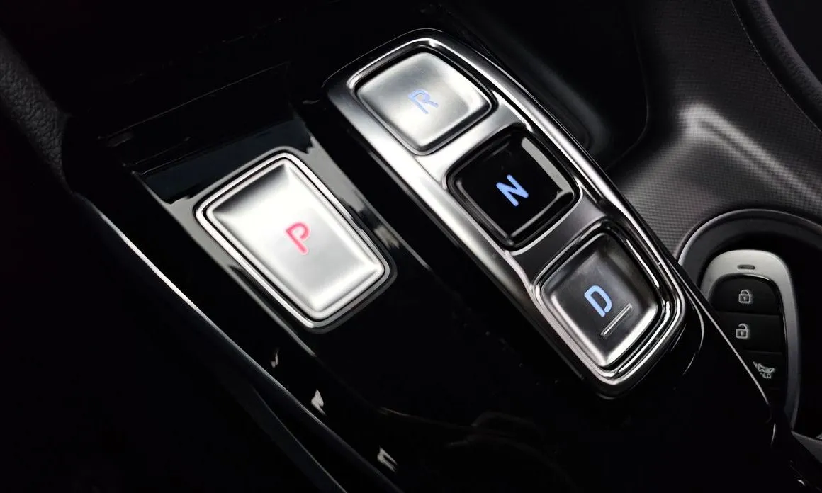 Hyundai Sonata 2023 из KR, фото 9