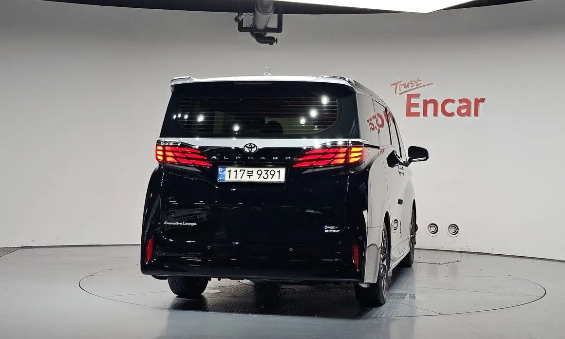 Toyota Alphard 2024 из KR, фото 2