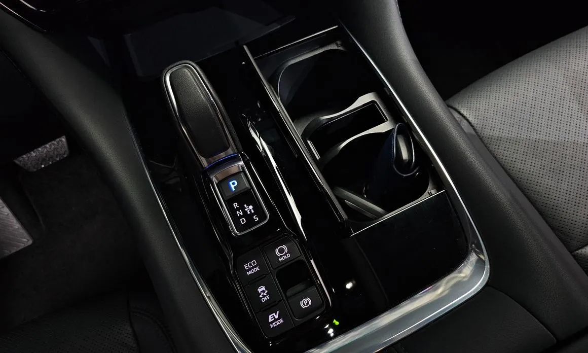 Toyota Alphard 2024 из KR, фото 5