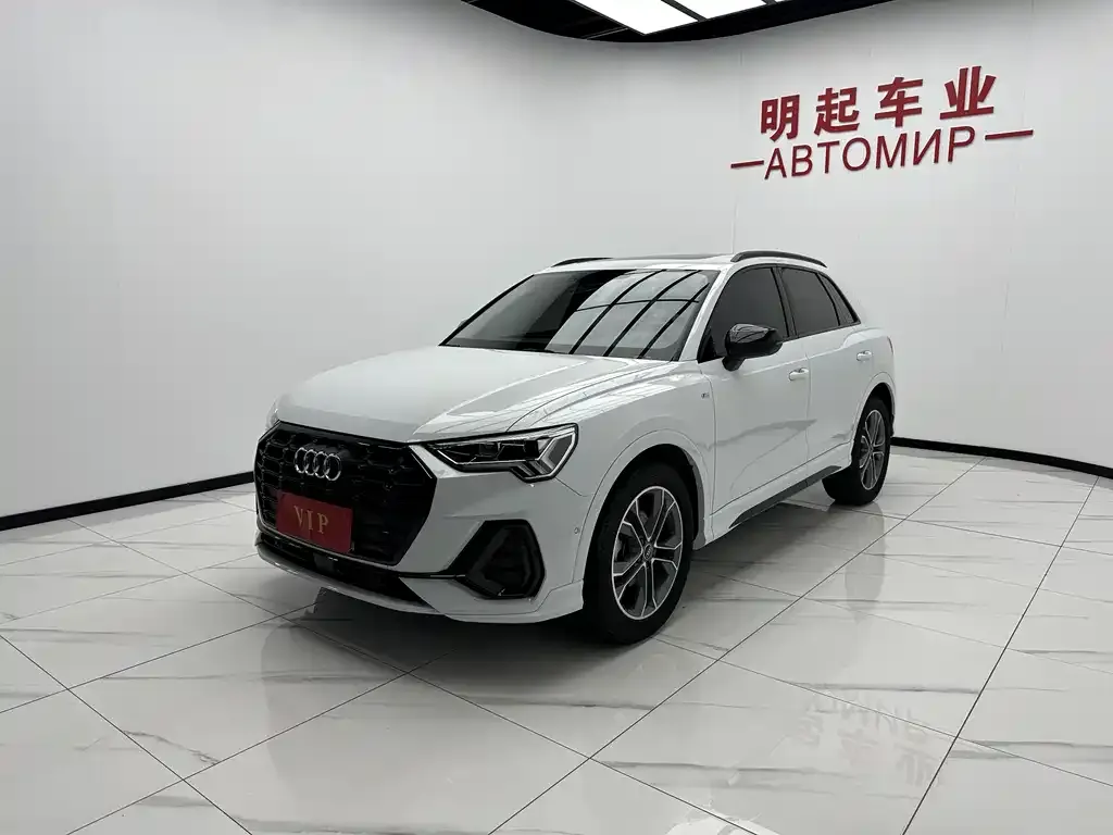 Audi Q3 — фото 2