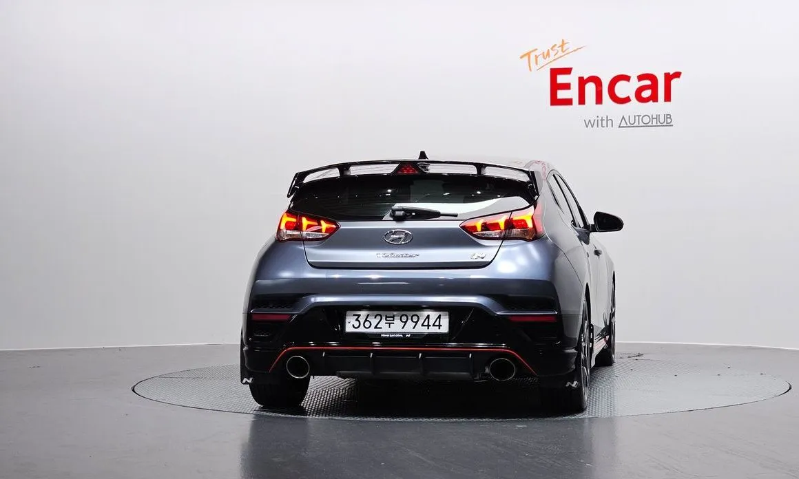 Hyundai Veloster — фото 2
