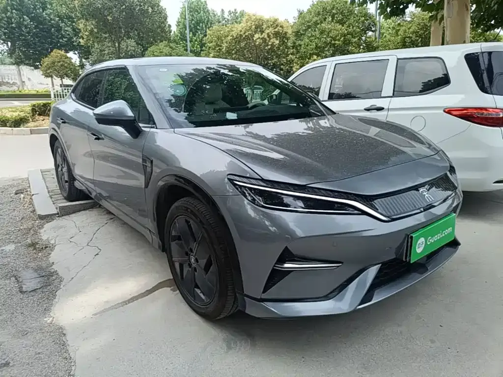 BYD L EV — фото 10