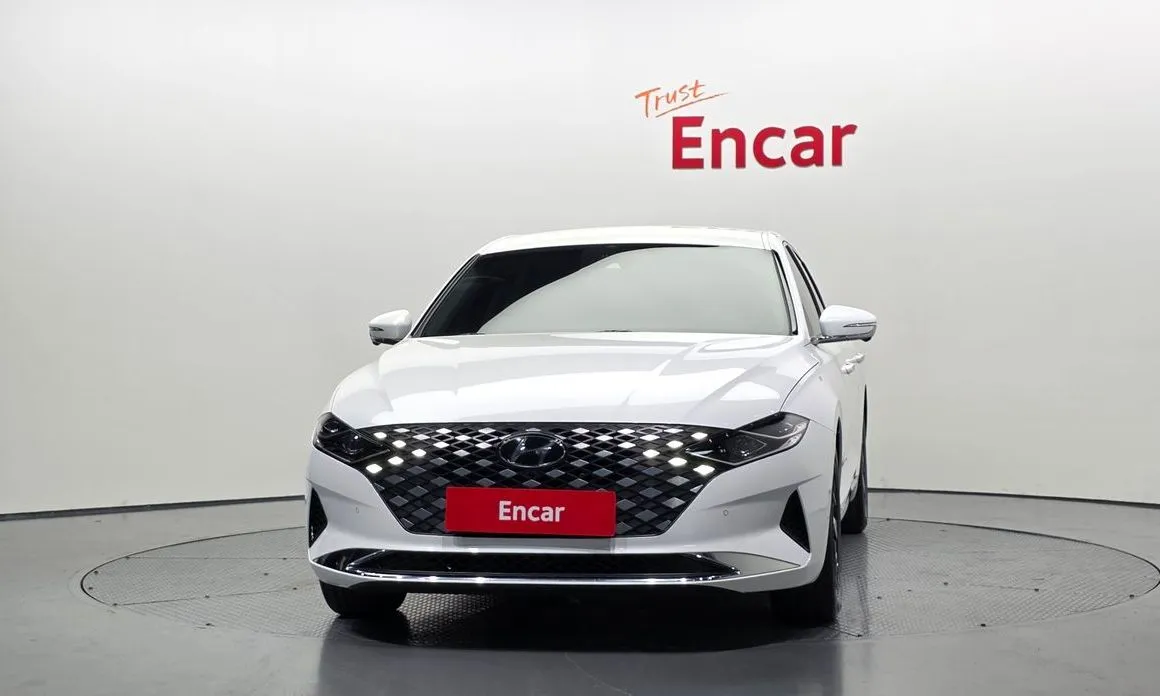 Hyundai Grandeur 2023 из KR, фото 3